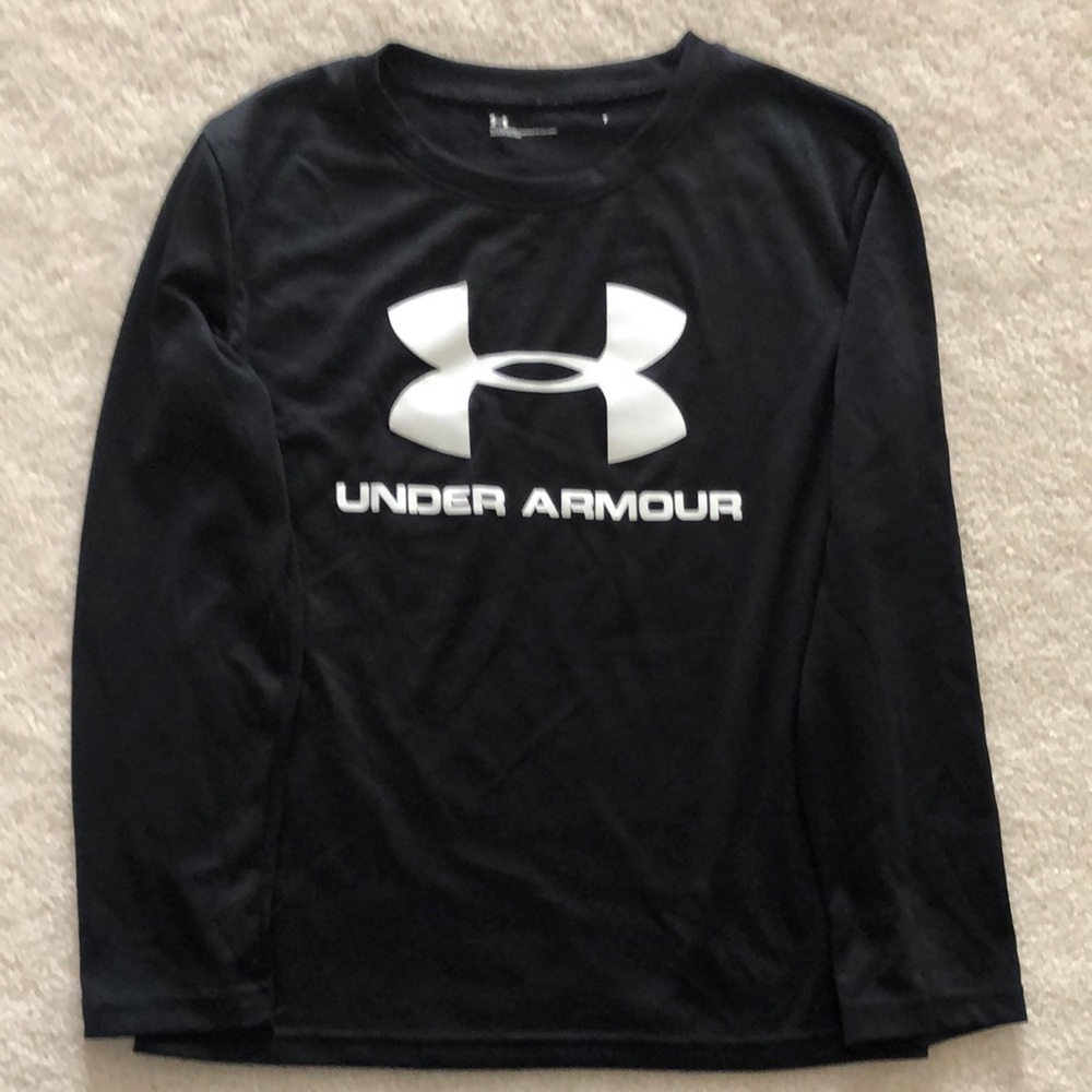 Under Armour size 7 long sleeve polyester shirt